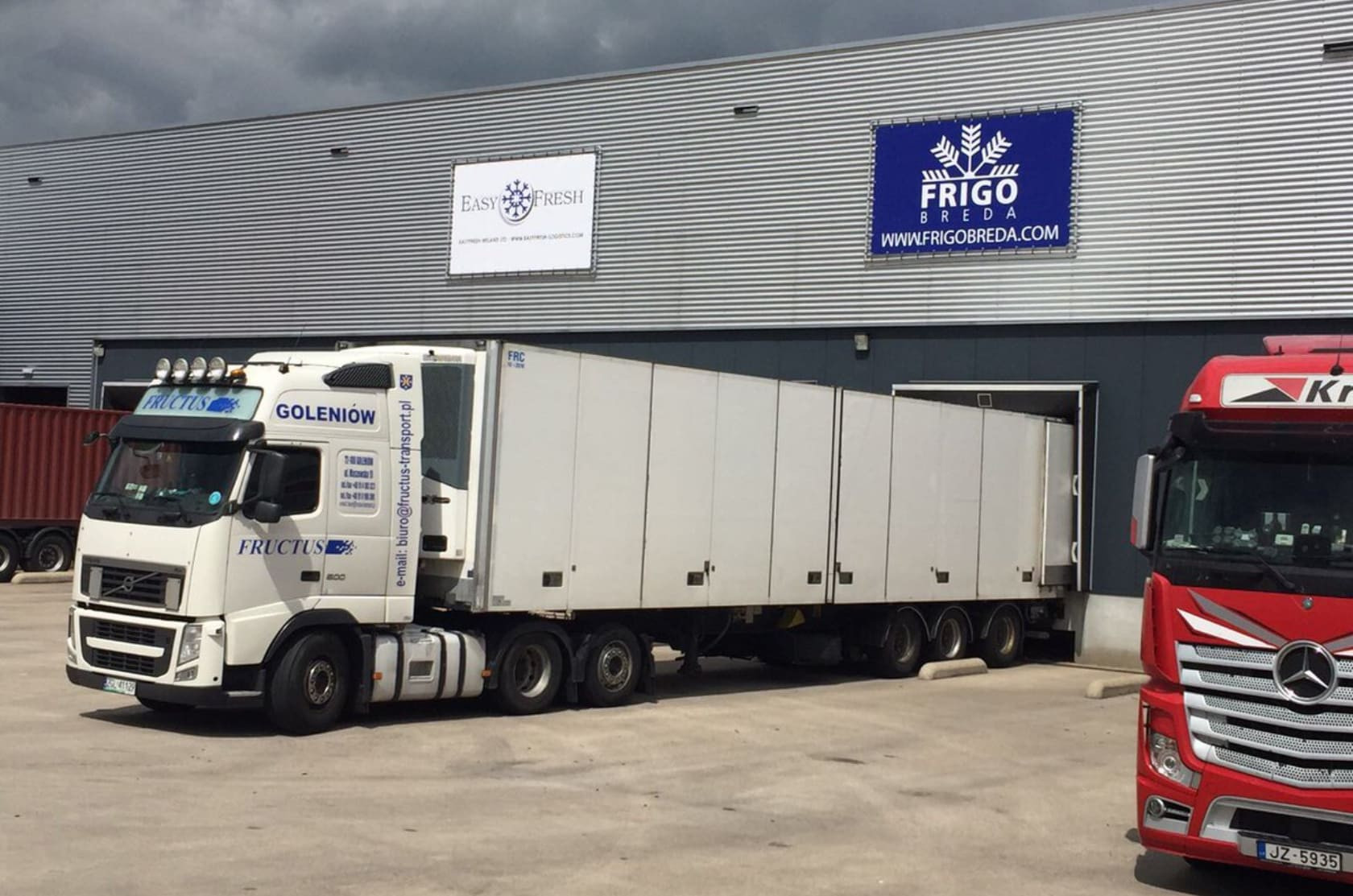 Gevelreiniging Warehouse Frigo Breda
