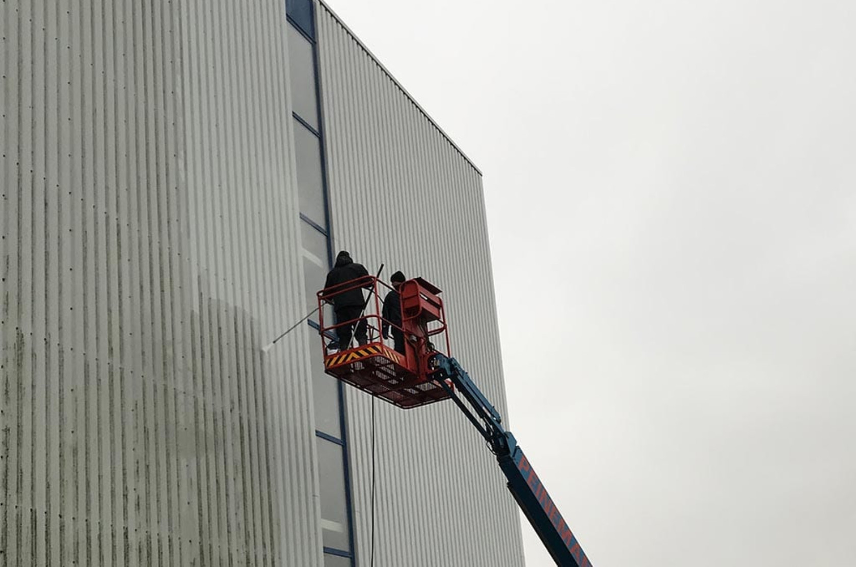 Gevelreiniging Transmission Van den Haak