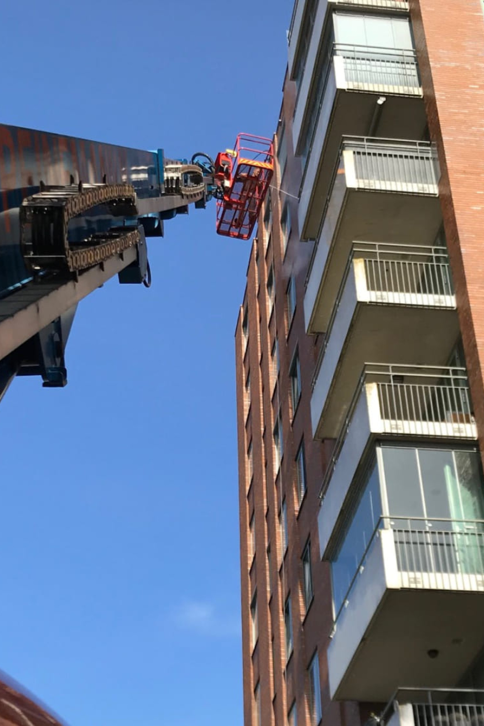 Flatgebouw reinigen en impregneren